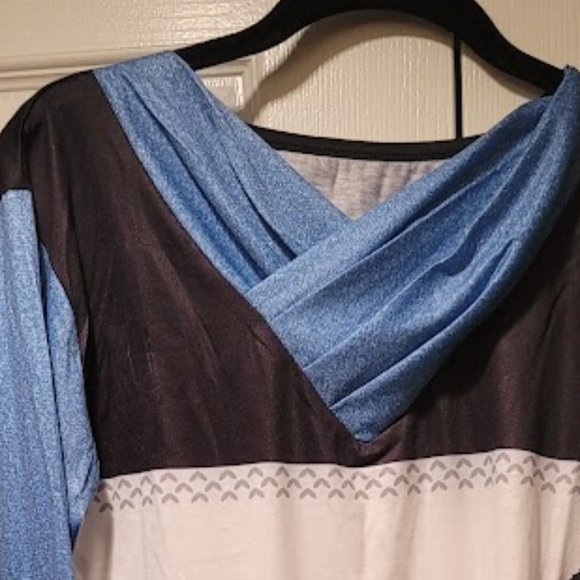 Tunic Color Block Long Sleeve Shirt - Picture 3 of 3
